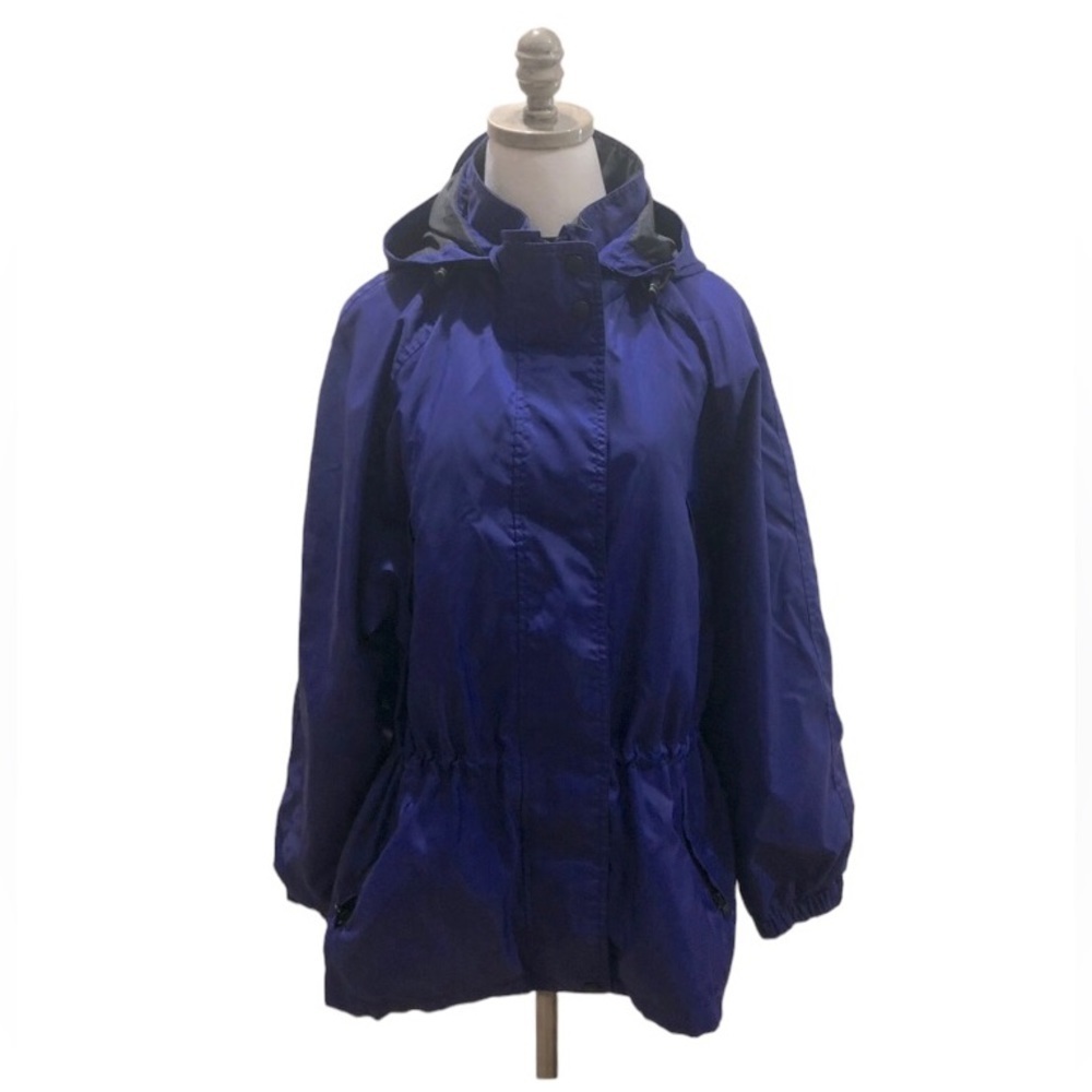 EDDIE BAUER/ Women size M/ beautiful jacket/